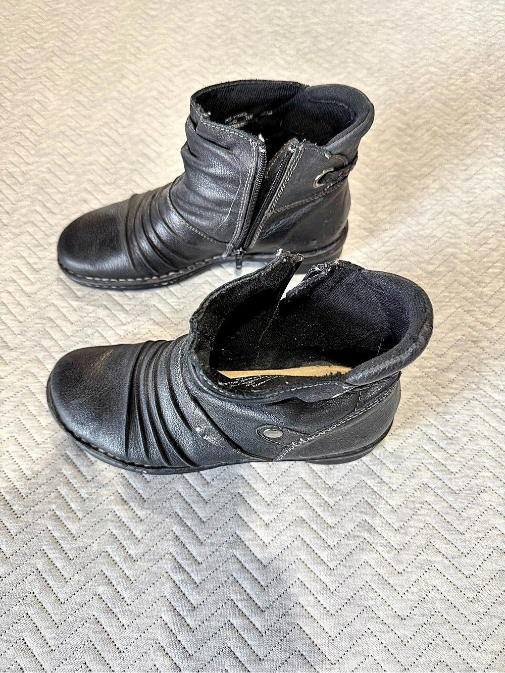 BASS Black Ankle Boots
